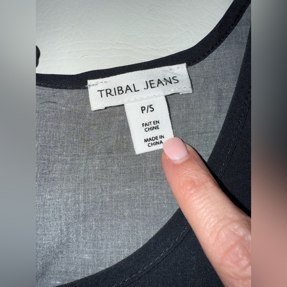NWT Tribal sleeveless oversized top black and crème size small (bin W) - Picture 5 of 10